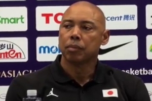 日本女篮主帅：前面两场热身赛帮了大忙 田中心会越来越好的