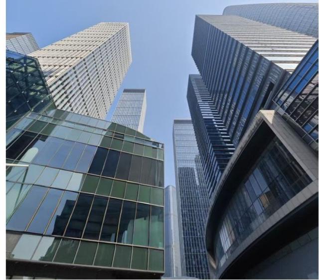 v站体育-百万平供应冲击下，深圳写字楼空置率已超三成，豪宅成全年楼市“稳定器”